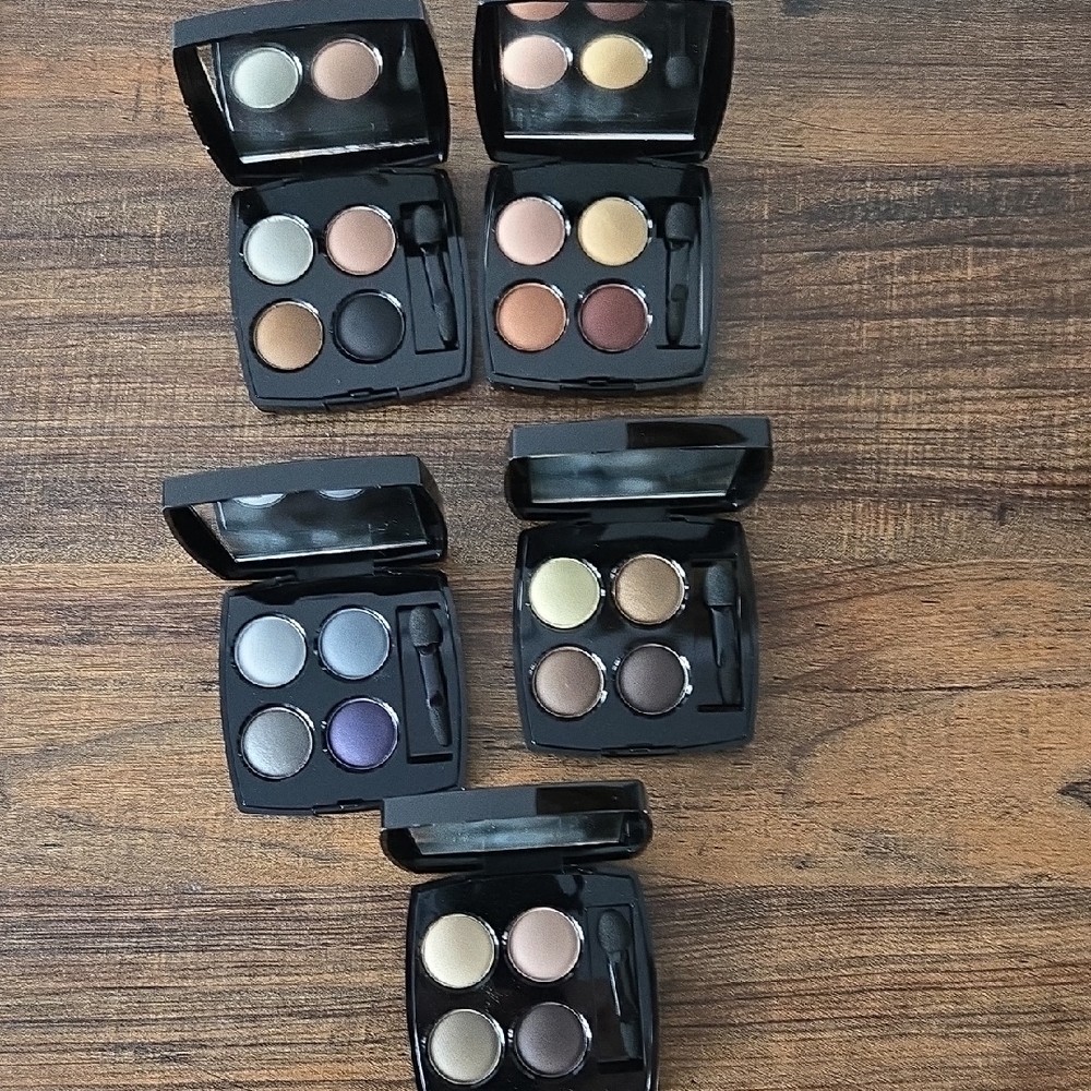 Set Of 5 Full Size Luxurious Eyeshadow Palette with Rich Hues